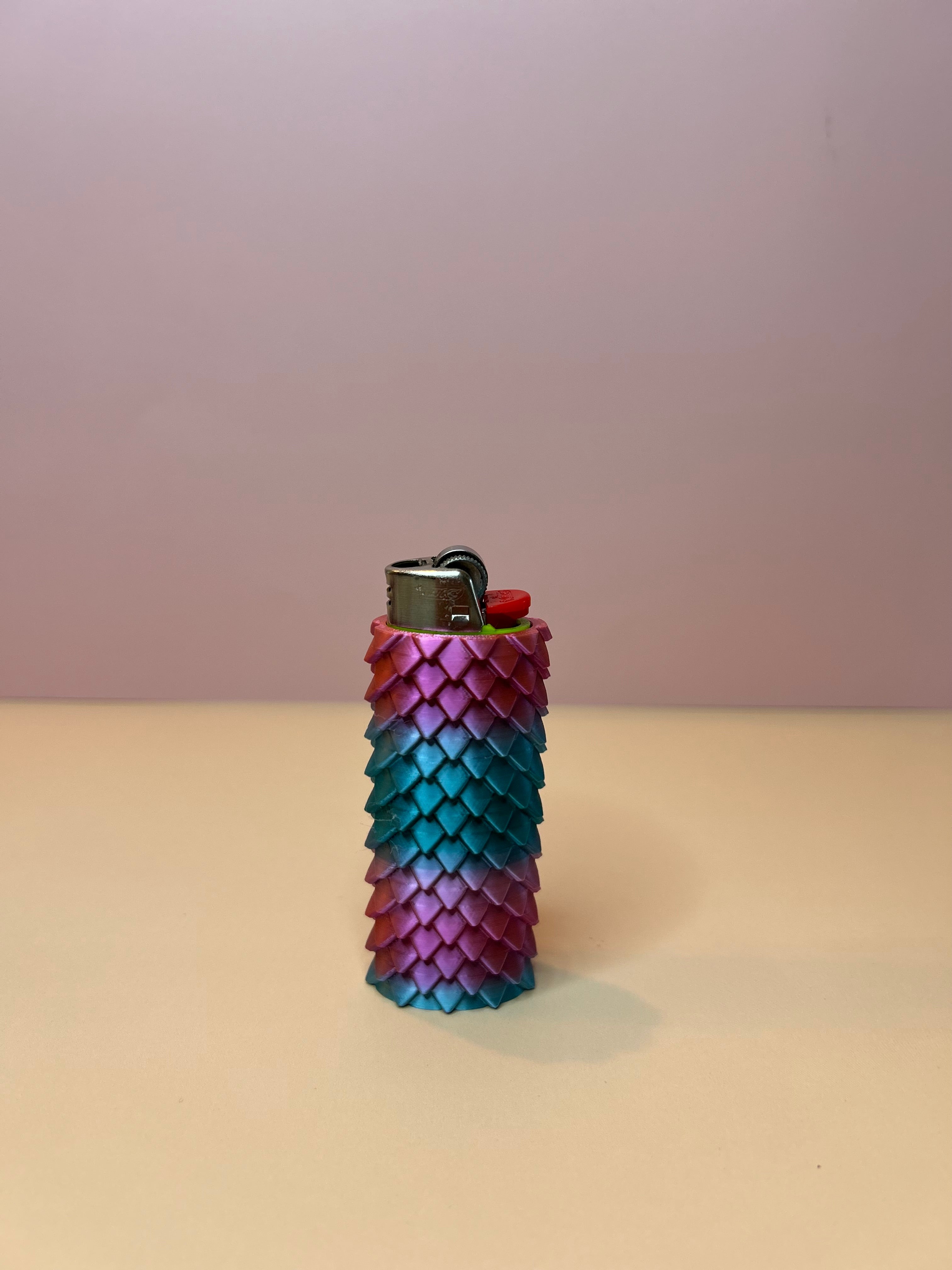 Dragon Scale Lighter